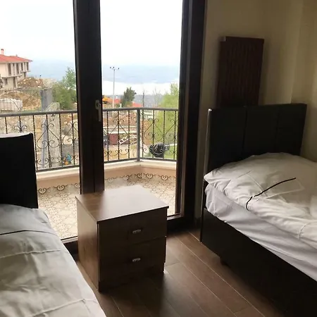 Holiday Dibektas - Isitmali Havuz