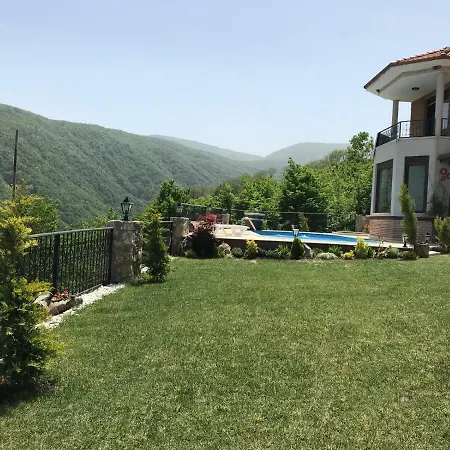 Holiday Dibektas - Isitmali Havuz