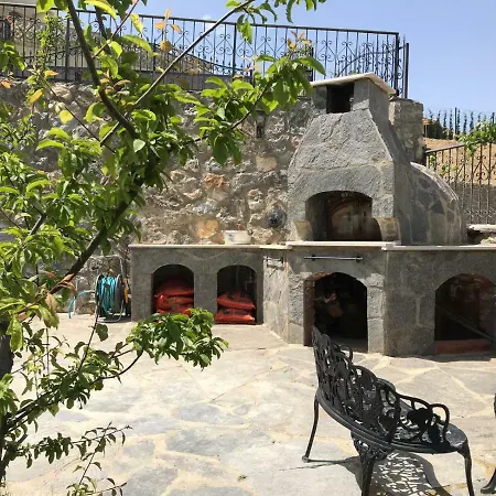 Holiday Dibektas - Isitmali Havuz * Sapanca